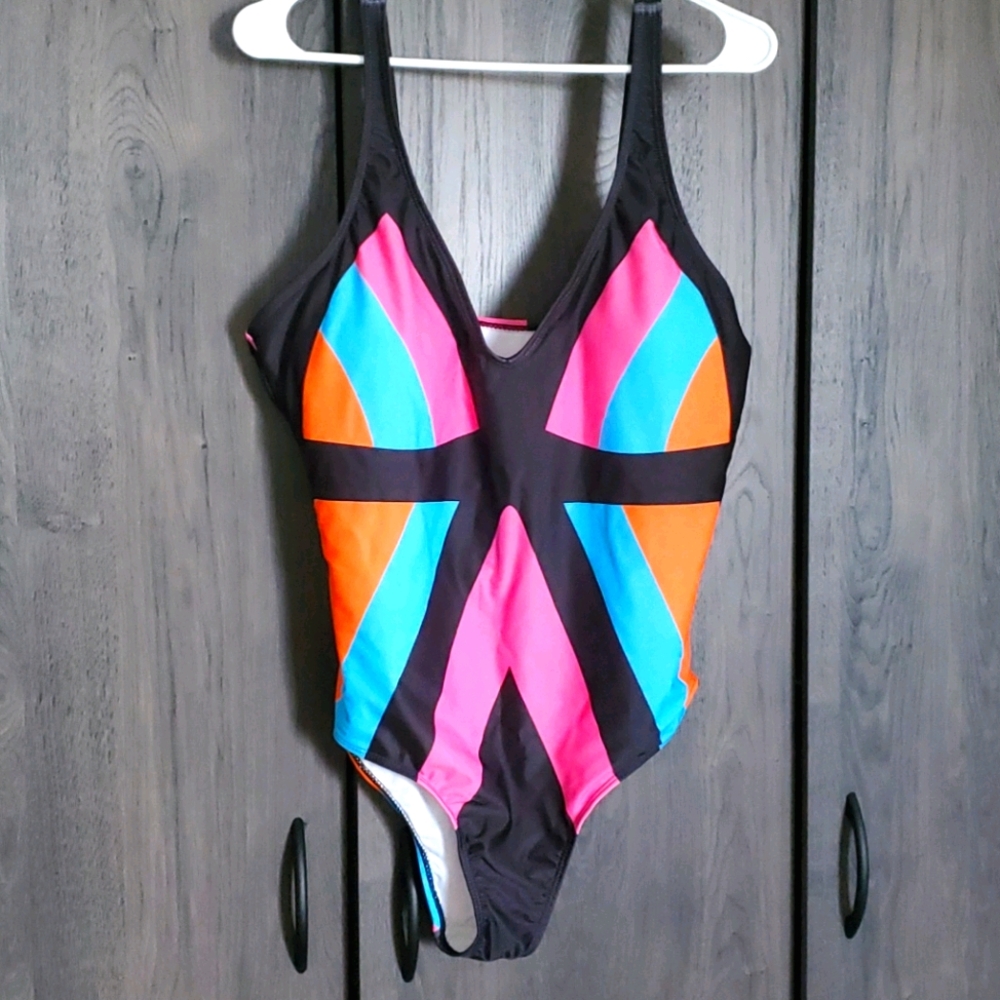 Womens Swimsuit **NEVER WORN